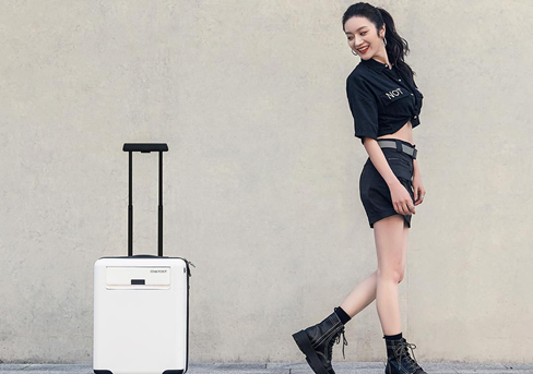 Cowarobot กระเป๋าเดินทางอัจฉริยะ